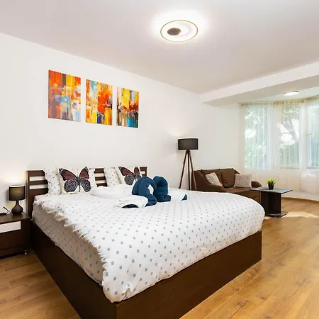 Cozy & 1bd Steps From The Old Town By Flat Manаger * Plowdiw