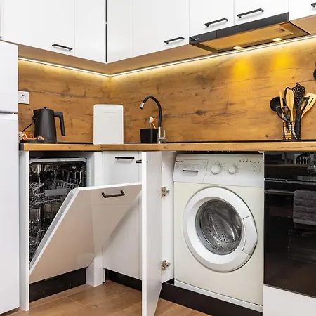Apartamento Cozy & 1bd Steps From The Old Town By Flat Manаger *