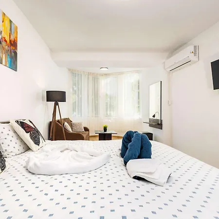 Cozy & 1bd Steps From The Old Town By Flat Manаger Apartamento Plovdiv