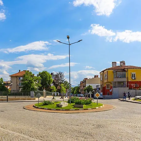 Cozy & 1bd Steps From The Old Town By Flat Manаger Plovdiv